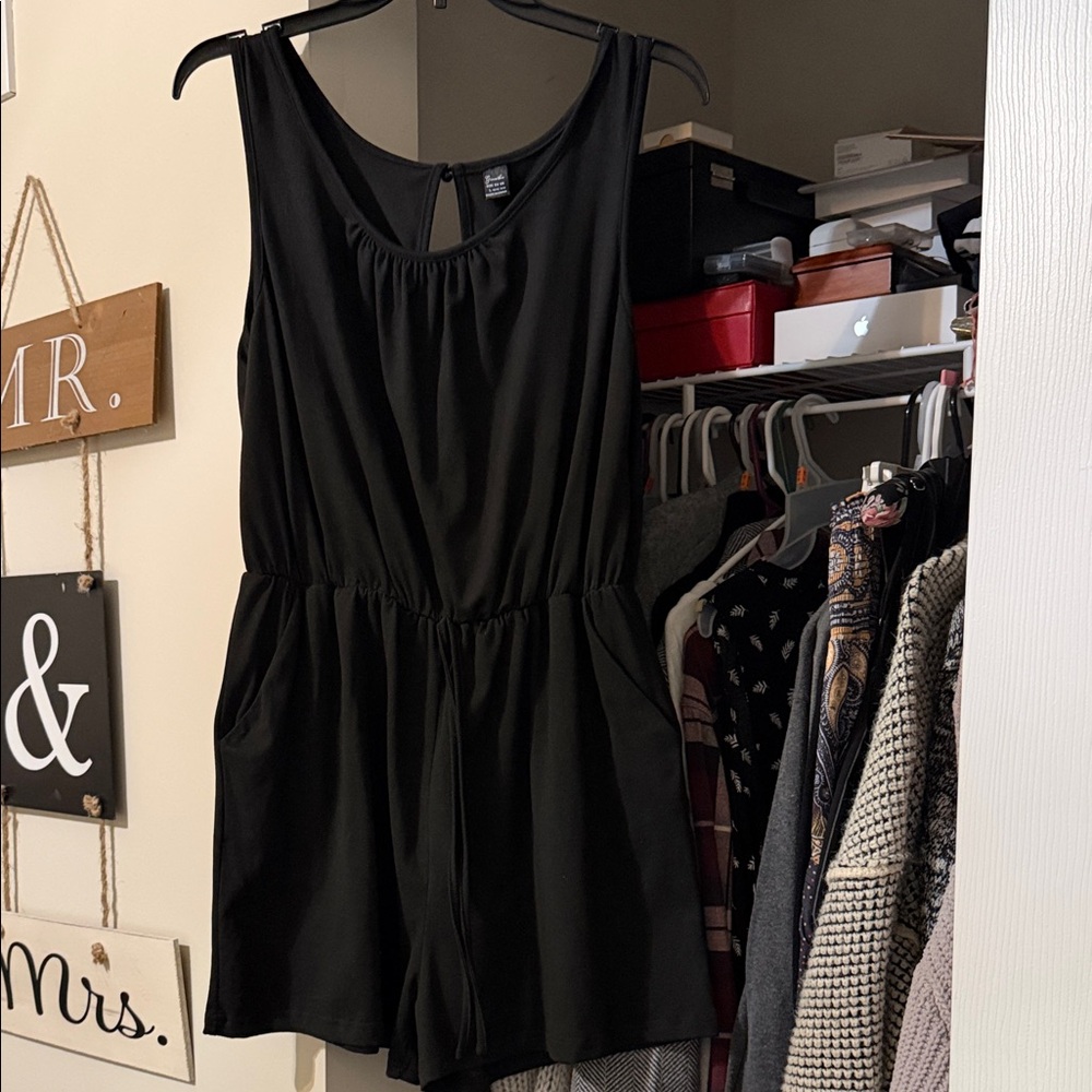Black Sleeveless Romper